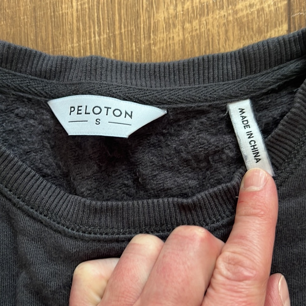Women’s Peloton Weekender Side Slit Long Sleeve Top - Picture 5 of 10